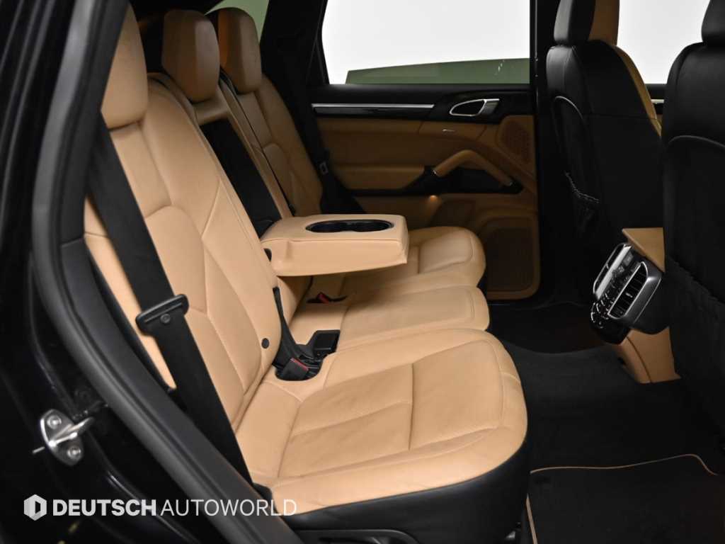Porsche Cayenne - Vista 12