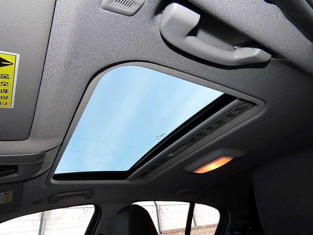 BMW 1 series 2019 Gris - Importación desde Corea - HF Imports Iquique - Foto 16