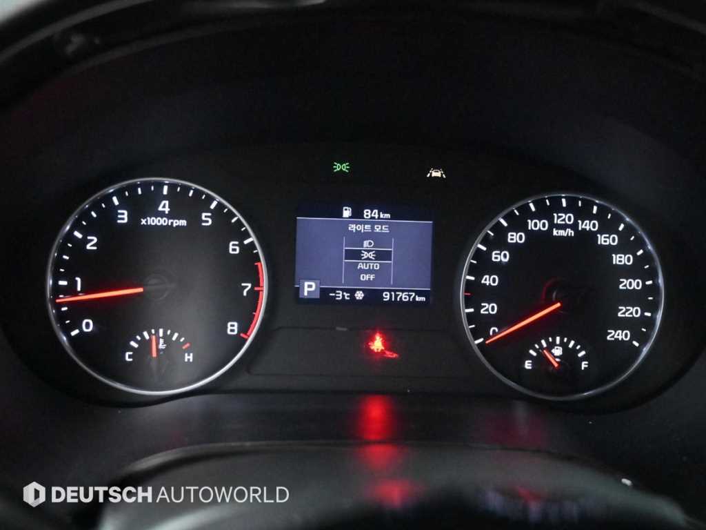 KIA Seltos - Vista 8