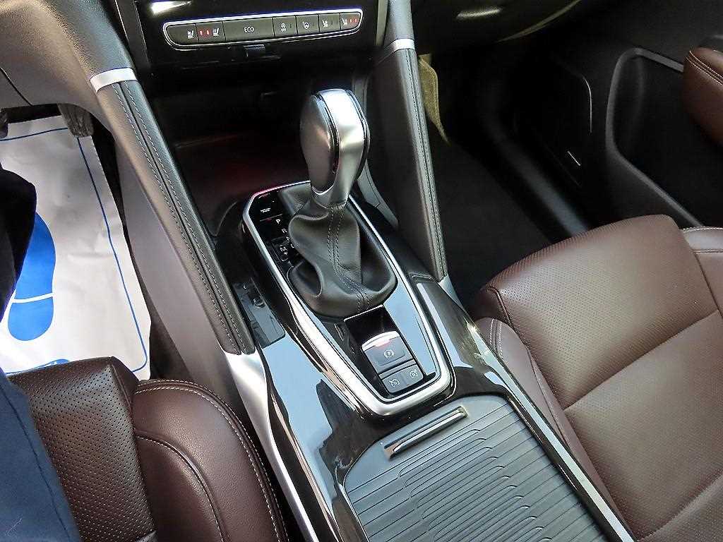 SAMSUNG QM6 - Vista 10