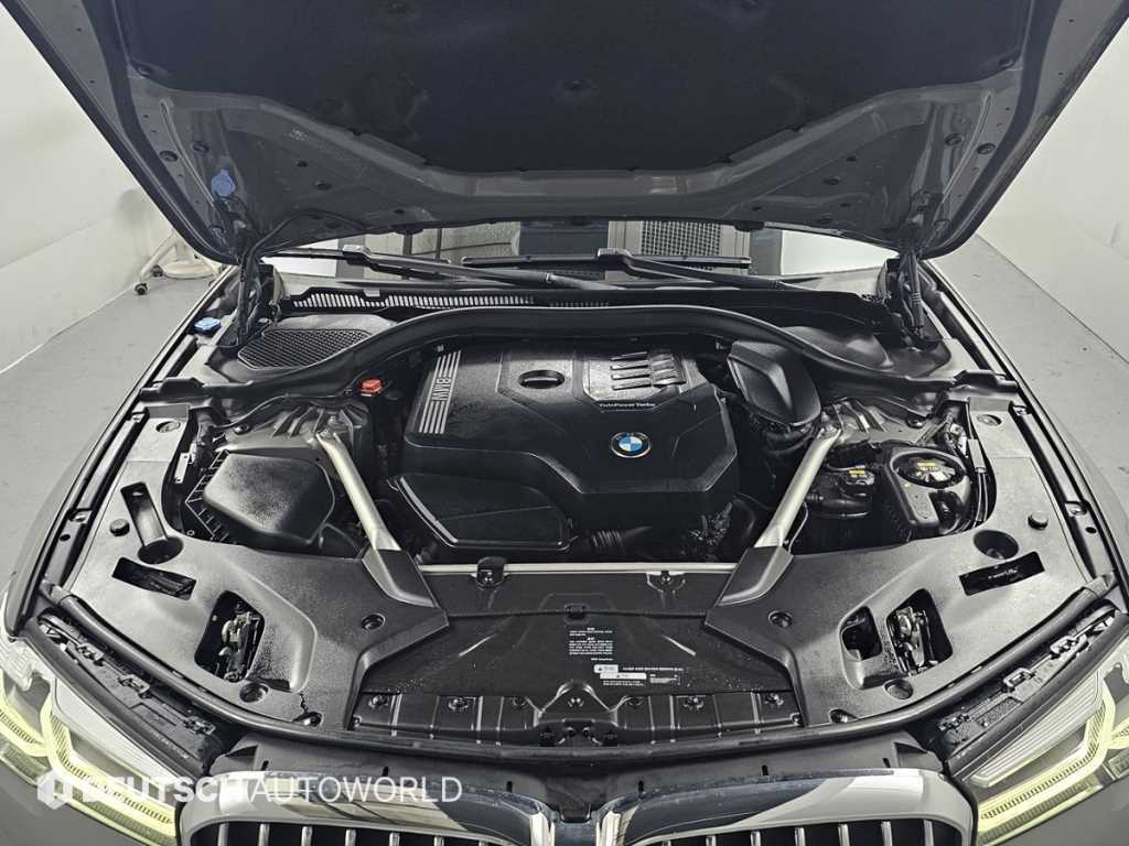 BMW 5 Series - Vista 6