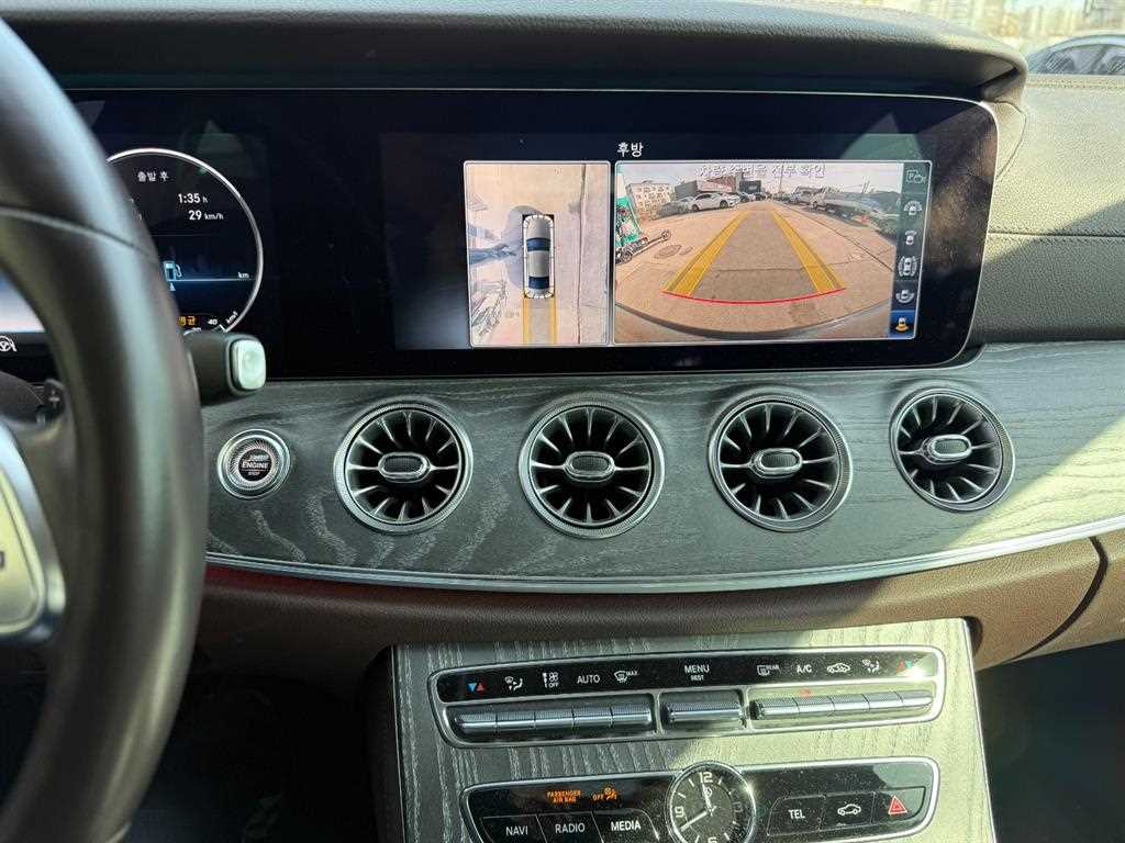 Mercedes Benz CLS Class - Vista 10