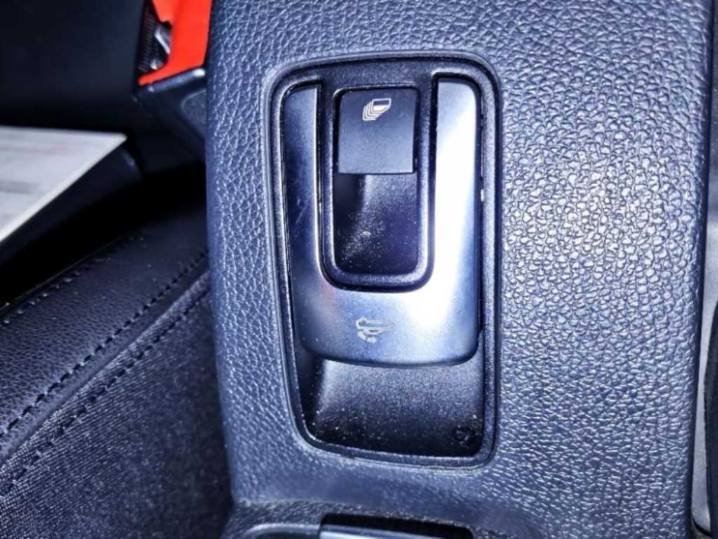 Volkswagen Golf - Vista 12