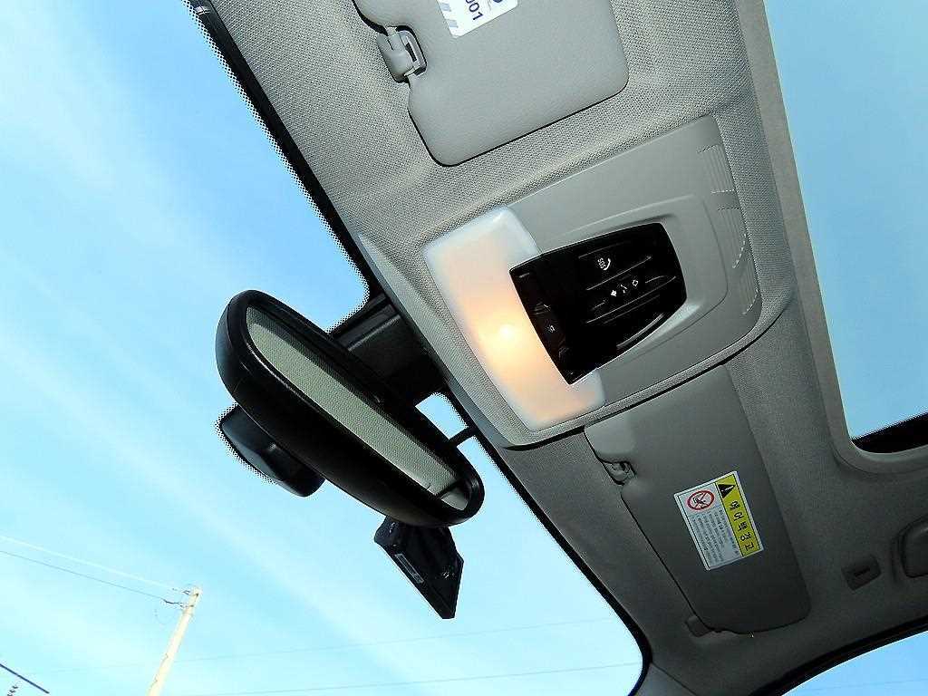 BMW 1 series 2019 Gris - Importación desde Corea - HF Imports Iquique - Foto 15