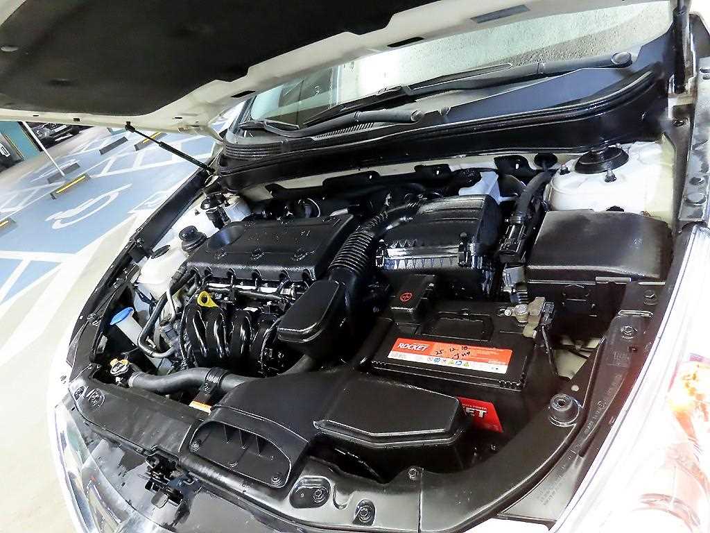 HYUNDAI Sonata 2010 Blanco - Importación desde Corea - HF Imports Iquique - Foto 19