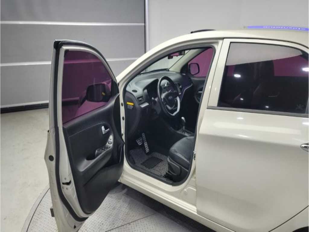 KIA Morning - Vista 5