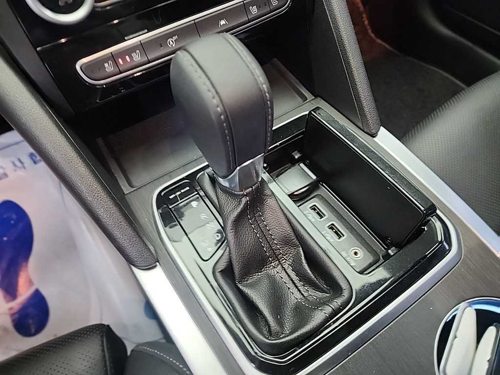 SAMSUNG SM6 - Vista 8