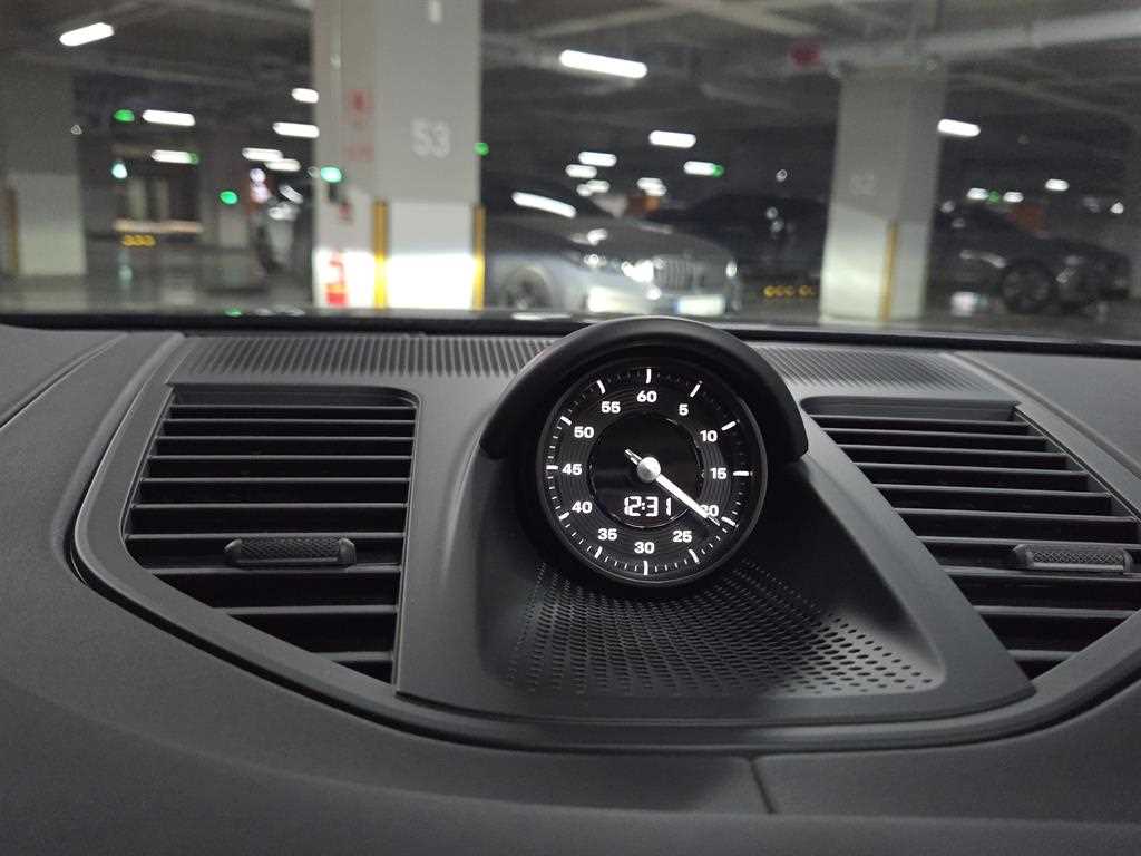 Porsche Panamera 2025 Negro - Importación desde Corea - HF Imports Iquique - Foto 17