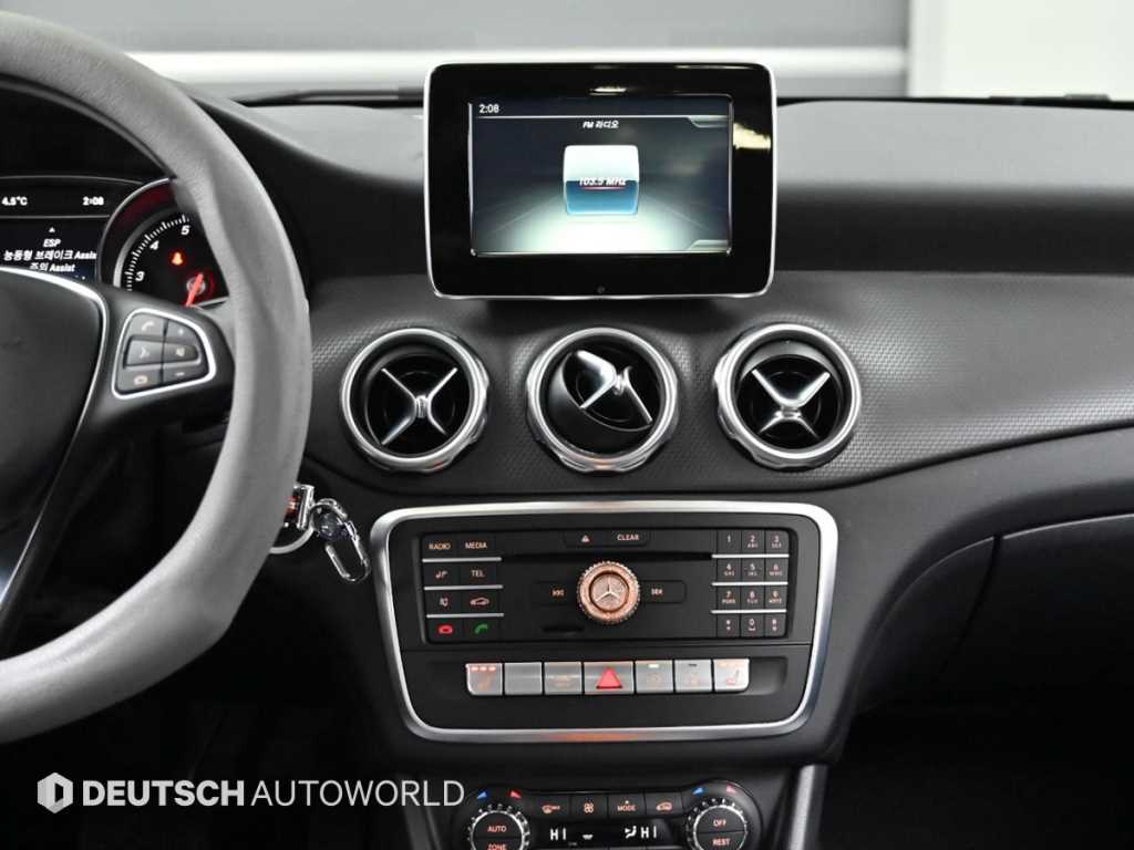 Mercedes Benz GLA Class 2018 - Importación desde Corea - HF Imports Iquique - Foto 14