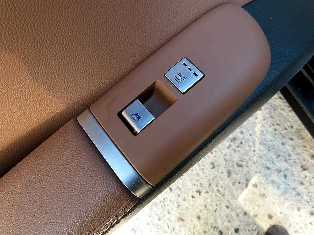 HYUNDAI Grandeur 2023 Negro - Importación desde Corea - HF Imports Iquique - Foto 15