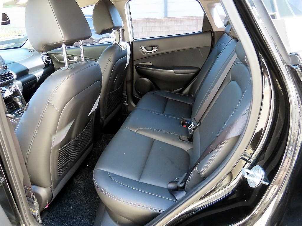 HYUNDAI Kona - Vista 6