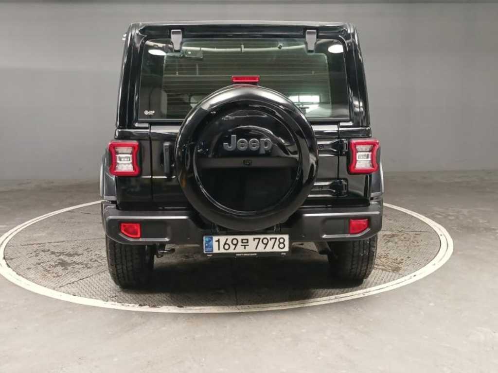 Jeep Wrangler - Vista 5