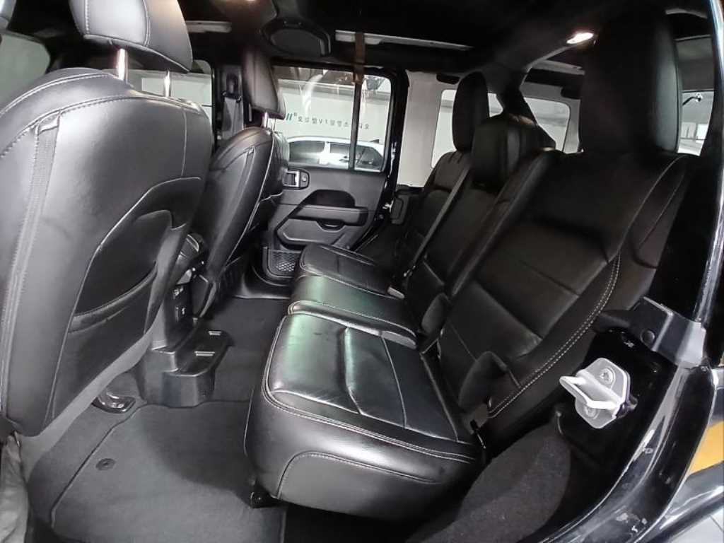 Jeep Wrangler - Vista 7