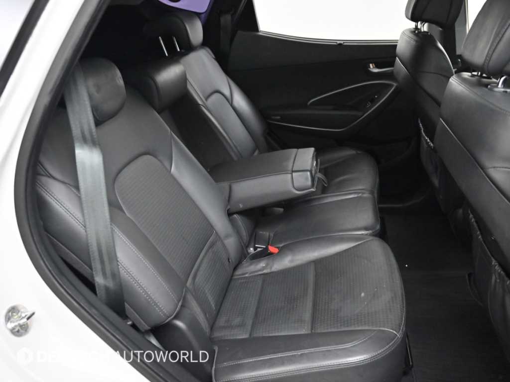 HYUNDAI Santa Fe - Vista 12
