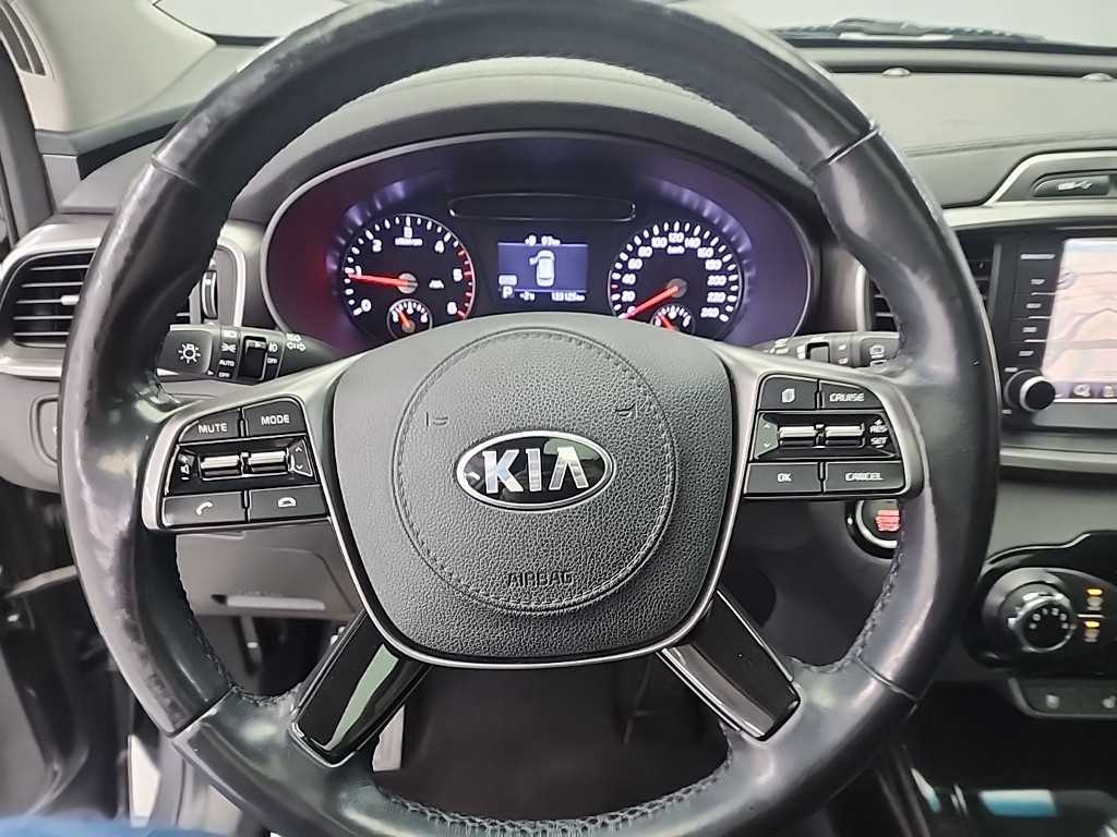 KIA Sorento - Vista 9