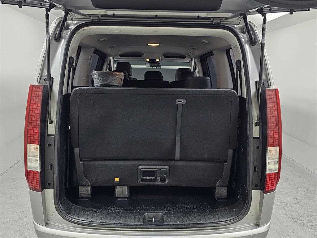 HYUNDAI Staria 2022 Gris - Importación desde Corea - HF Imports Iquique - Foto 20