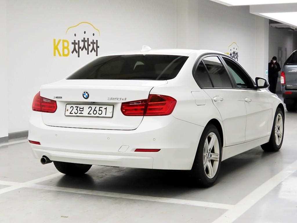 BMW 3 series - Vista 4