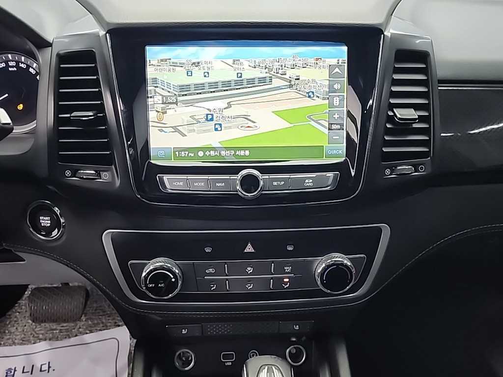 Ssangyong Rexton - Vista 10