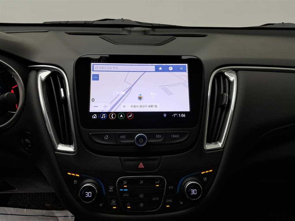 Chevrolet Malibu - Vista 9