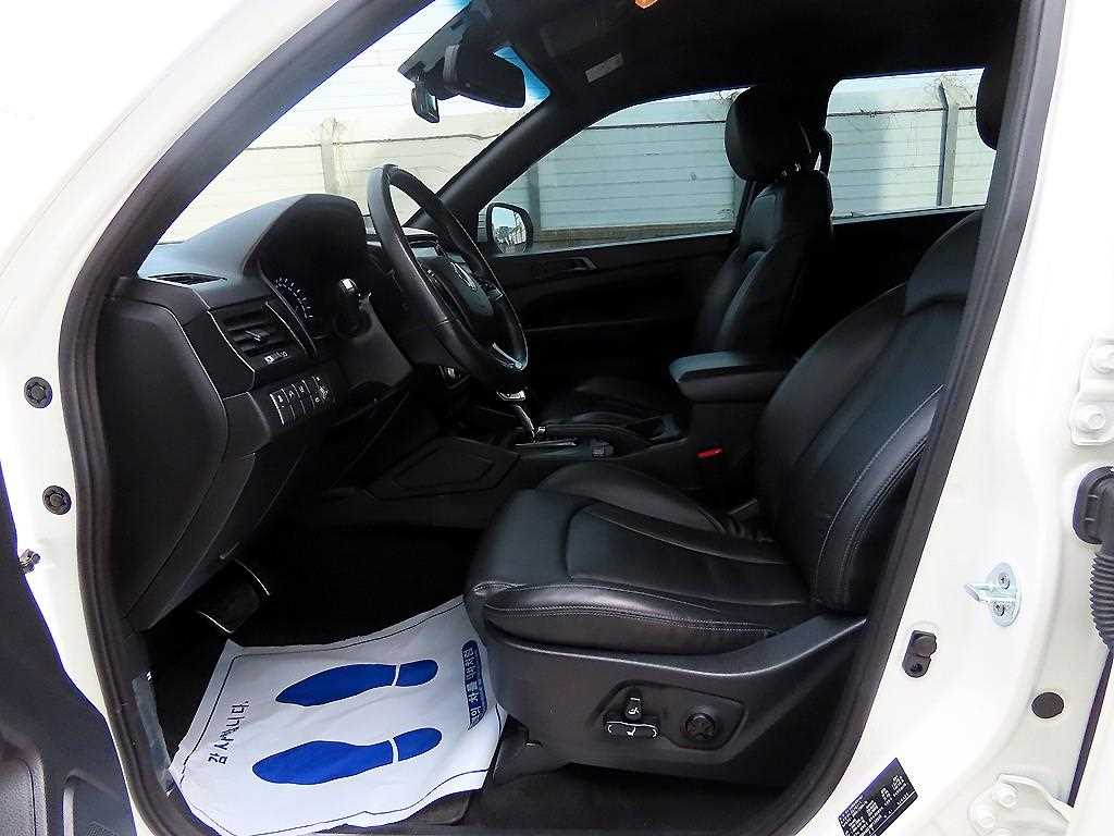 Ssangyong Rexton - Vista 5