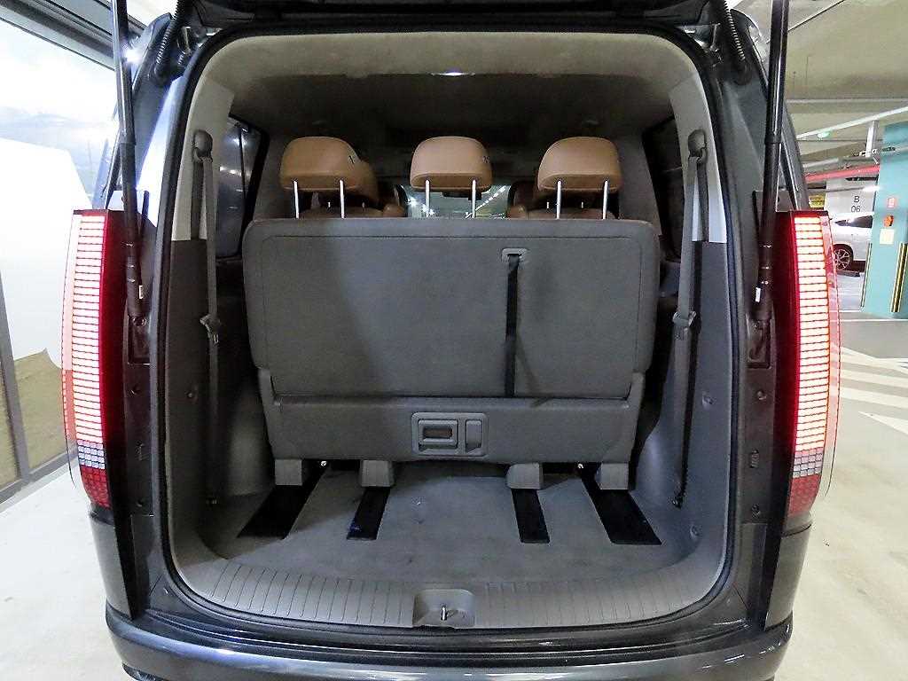 HYUNDAI Staria 2022 Negro - Importación desde Corea - HF Imports Iquique - Foto 16