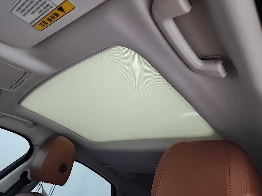 Jaguar XF 2018 Negro - Importación desde Corea - HF Imports Iquique - Foto 14