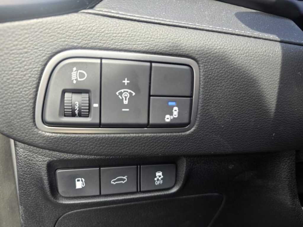 HYUNDAI Grandeur - Vista 7