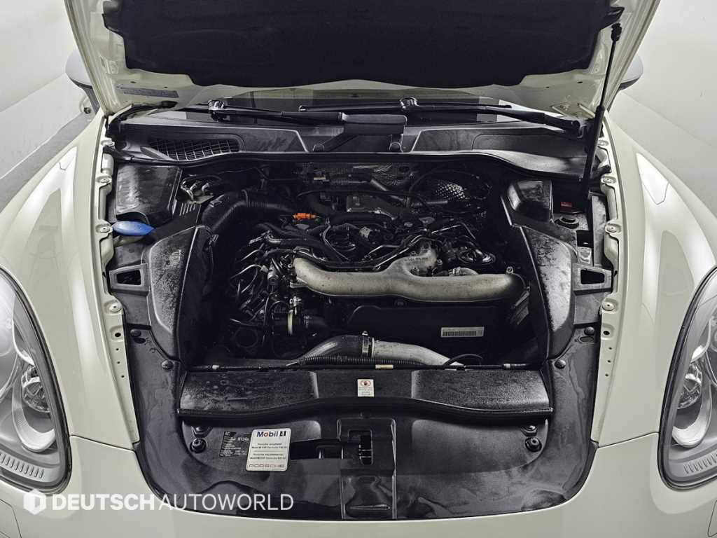 Porsche Cayenne - Vista 6