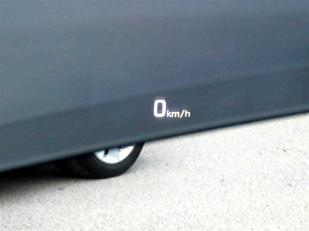 HYUNDAI Genesis - Vista 10