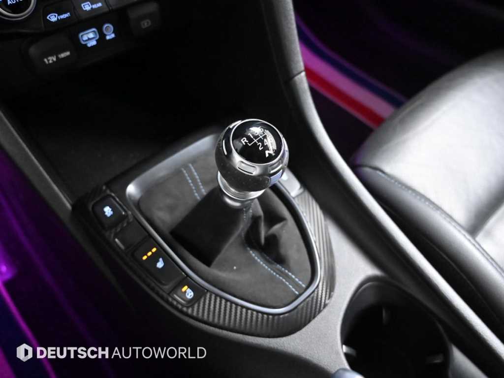 HYUNDAI Veloster - Vista 9