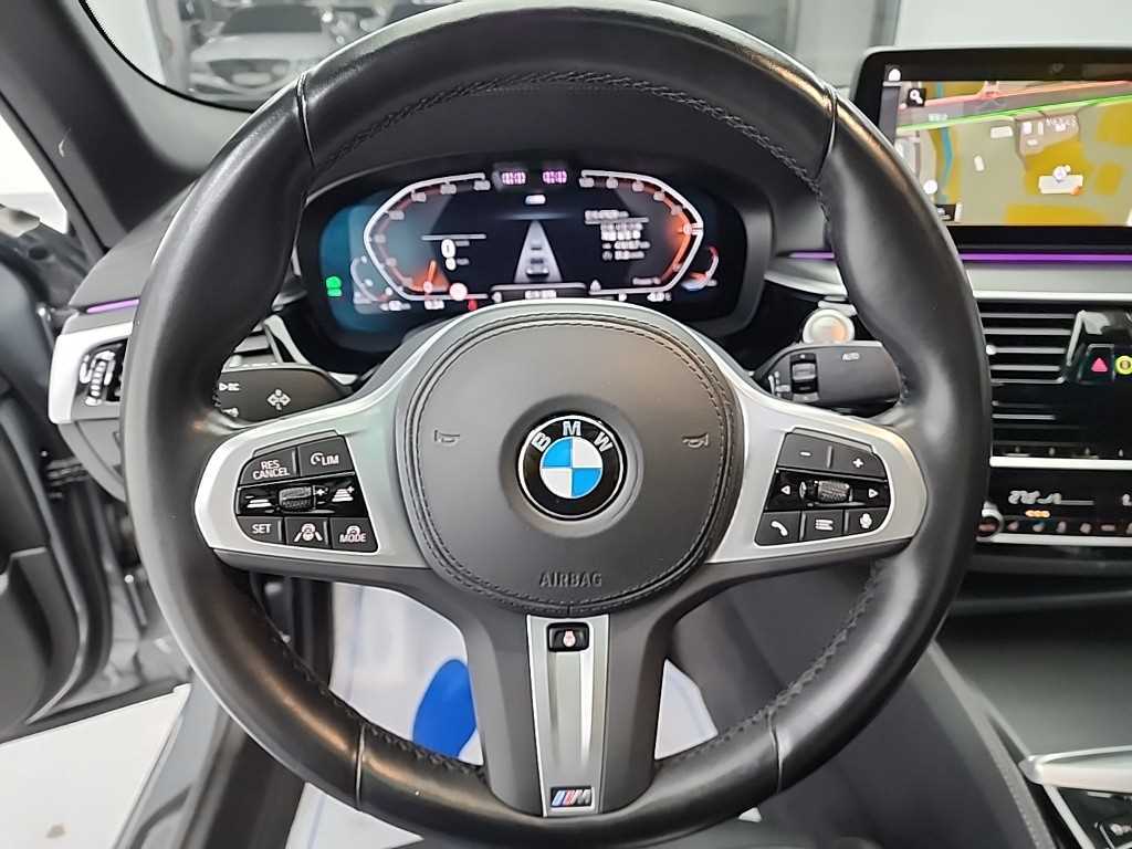 BMW 5 Series - Vista 9