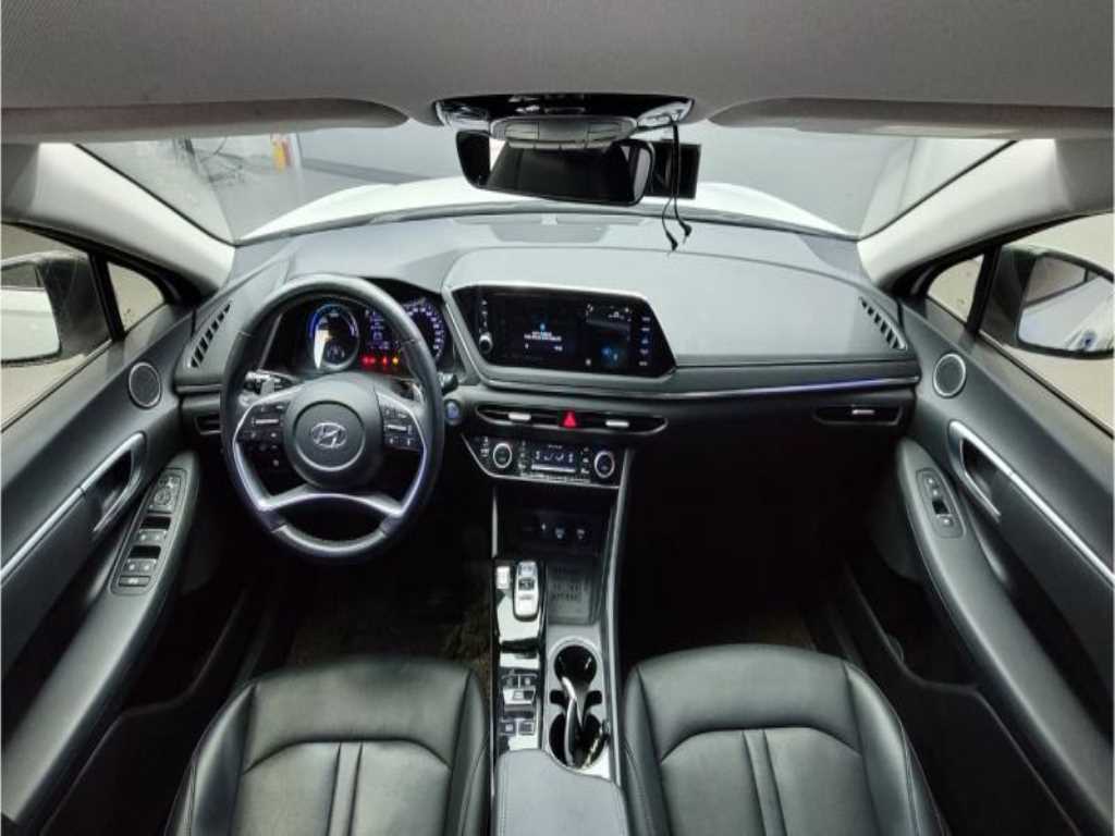 HYUNDAI Sonata - Vista 11