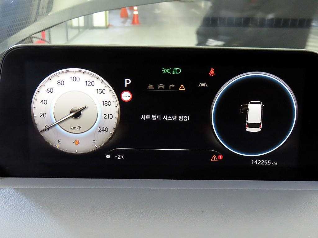 HYUNDAI Staria - Vista 9