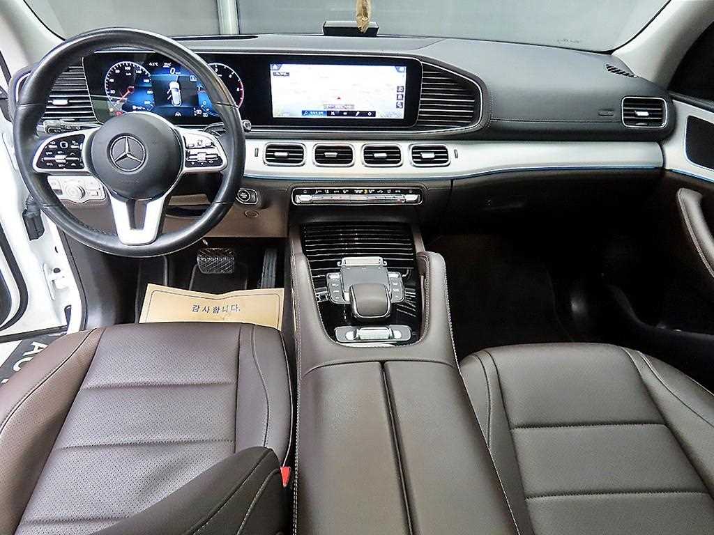 Mercedes Benz GLE Class - Vista 7