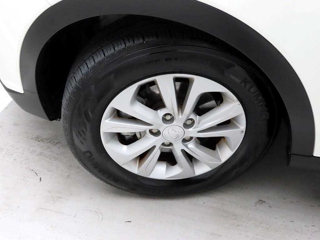 Ssangyong Tivoli 2020 Blanco - Importación desde Corea - HF Imports Iquique - Foto 19