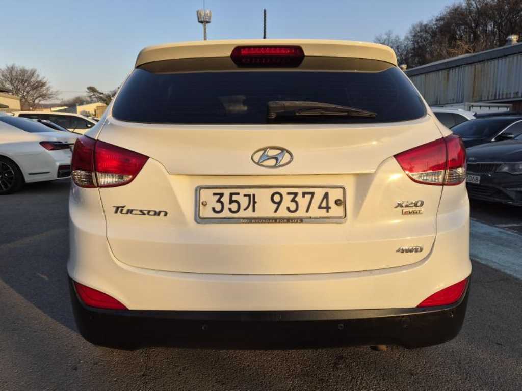 HYUNDAI Tucson - Vista 4