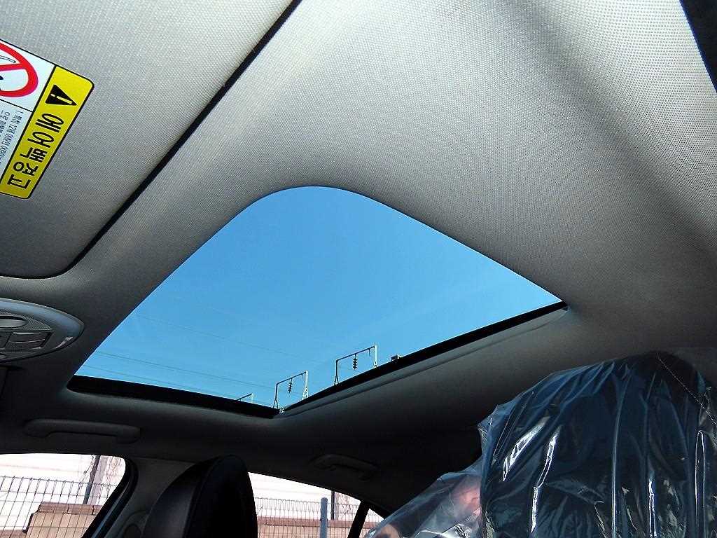 Genesis G70 2019 Blanco - Importación desde Corea - HF Imports Iquique - Foto 18