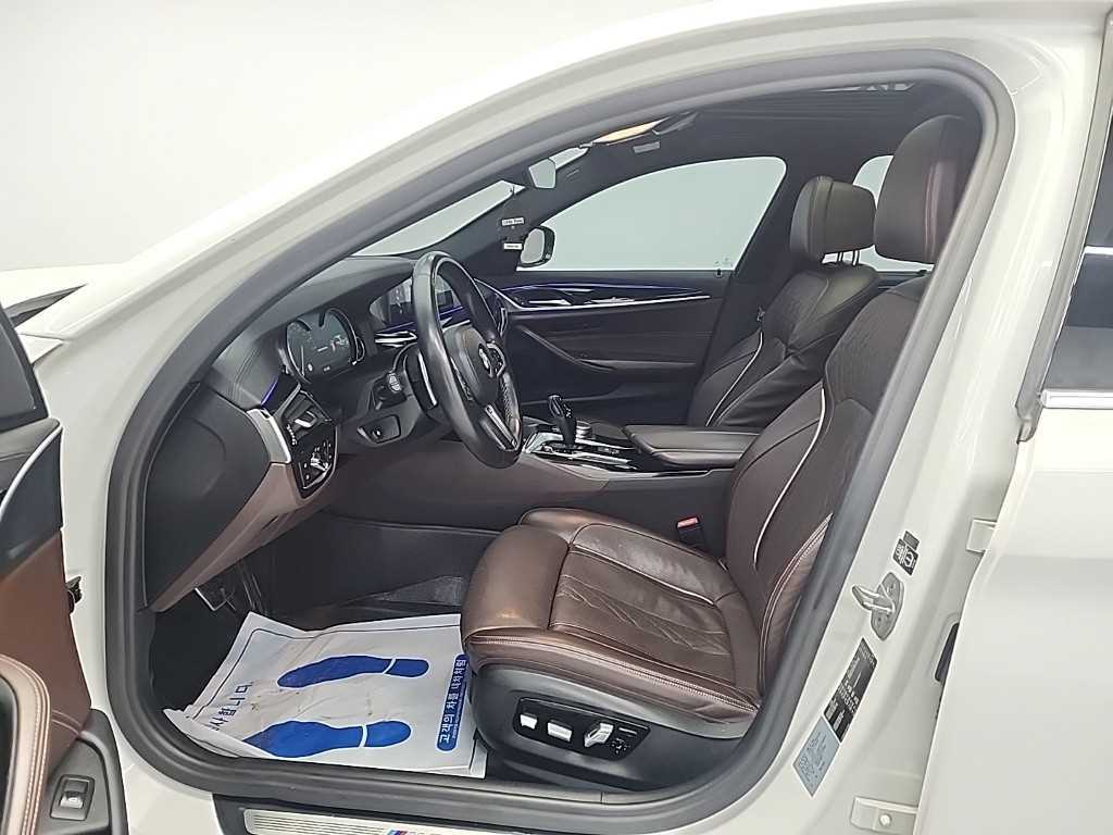 BMW 5 Series - Vista 11