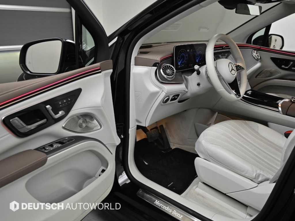 Mercedes Benz EQS - Vista 11