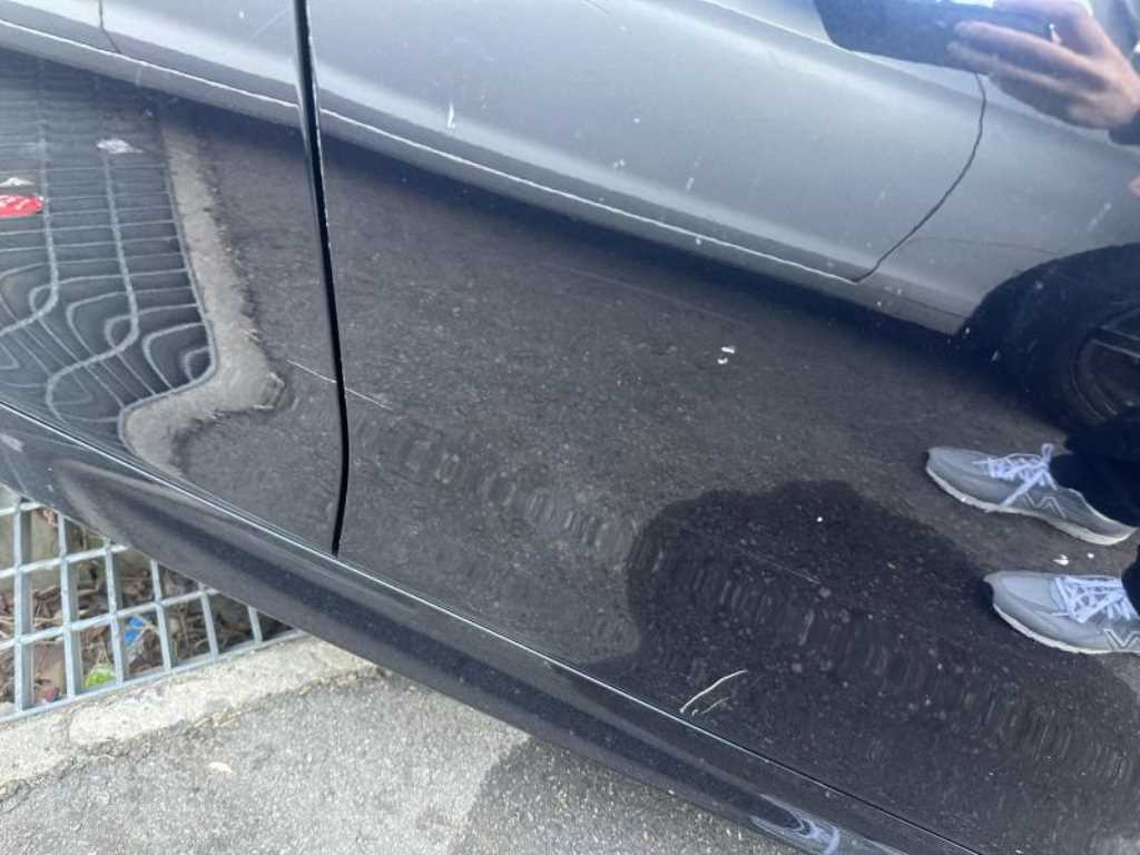 BMW 5 Series - Vista 5