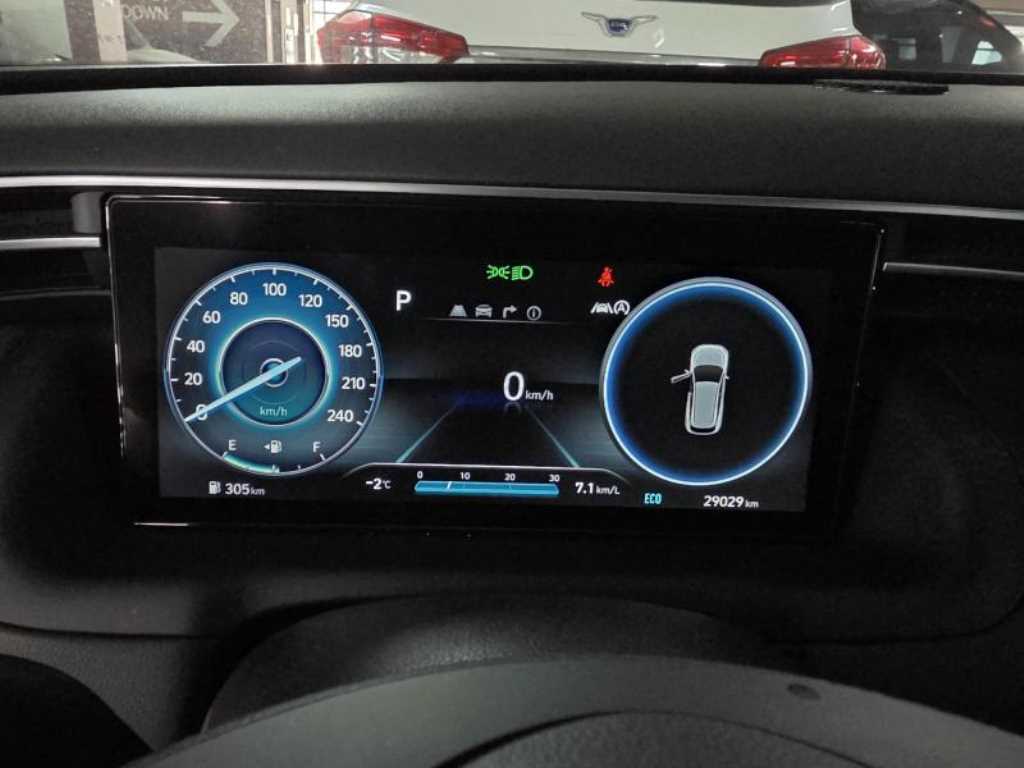 HYUNDAI Tucson - Vista 8