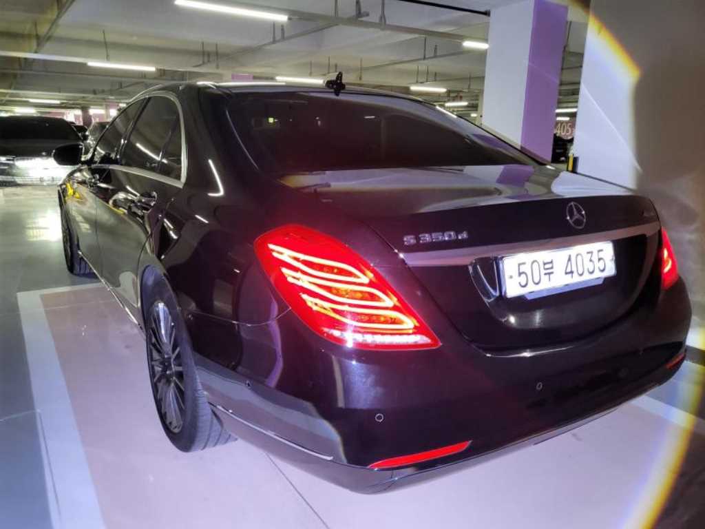Mercedes Benz S Class - Vista 4