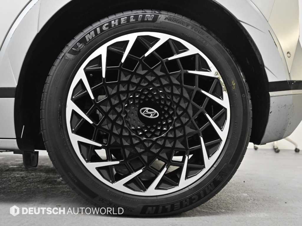 HYUNDAI Ioniq 5 - Vista 5