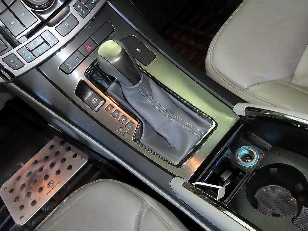 DAEWOO Alpheon - Vista 12