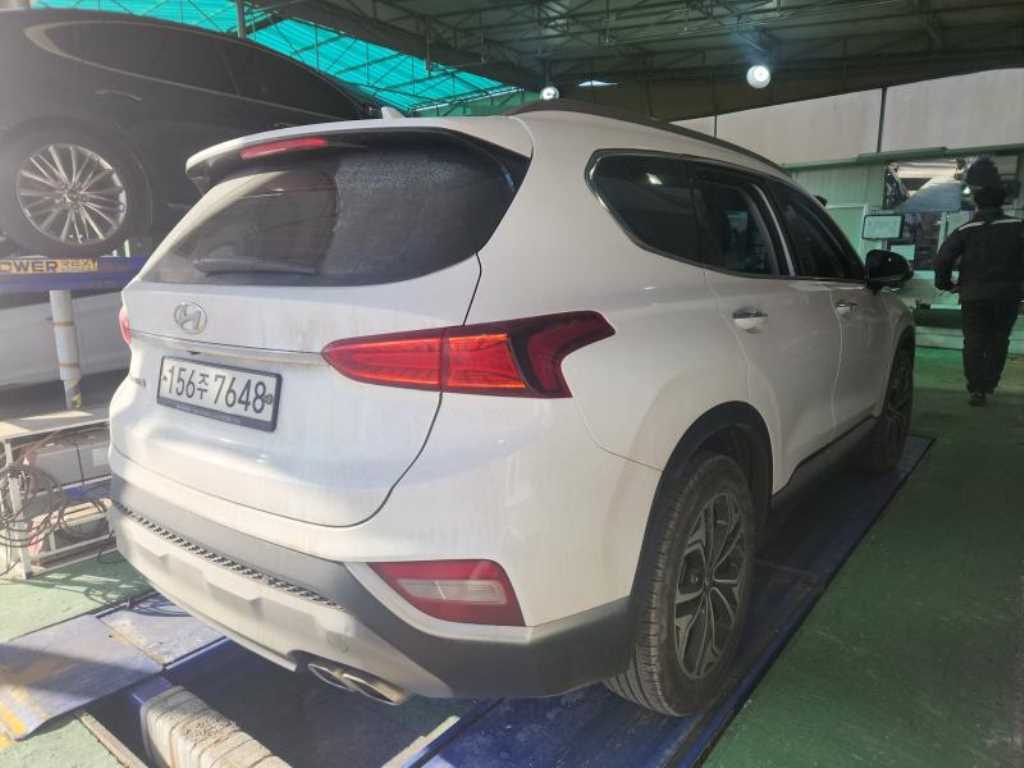 HYUNDAI Santa Fe - Vista 2