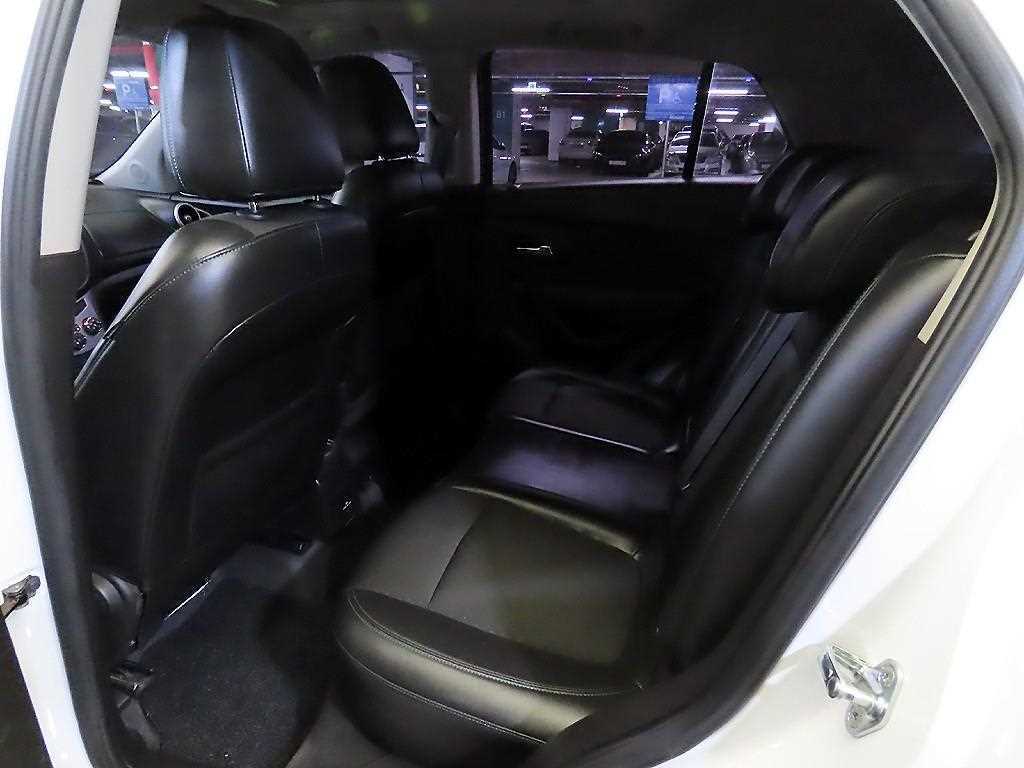 Chevrolet Trax - Vista 7