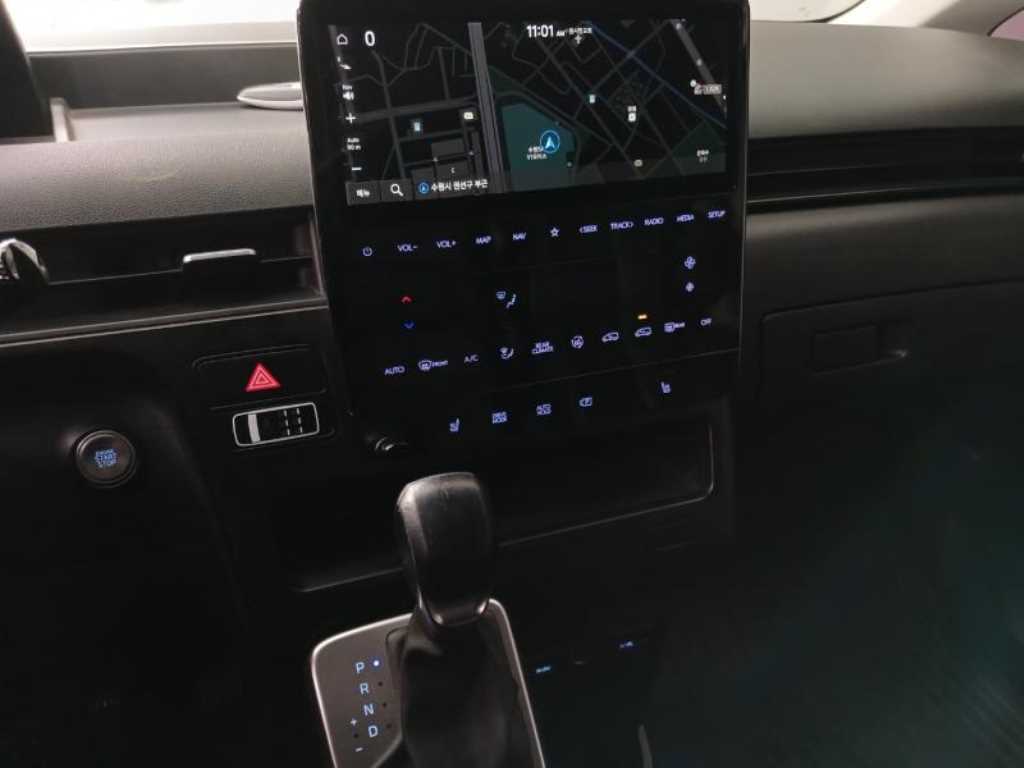 HYUNDAI Staria 2022 Blanco - Importación desde Corea - HF Imports Iquique - Foto 13