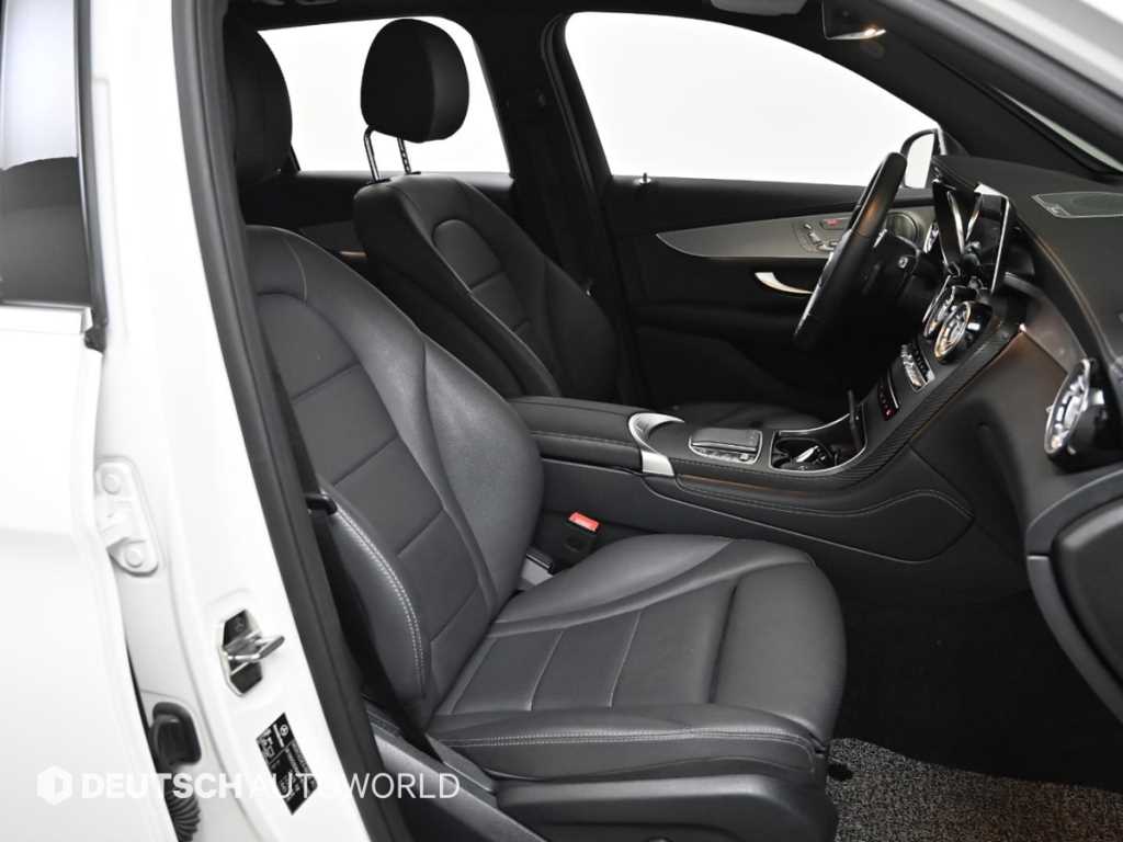 Mercedes Benz GLC Class - Vista 10