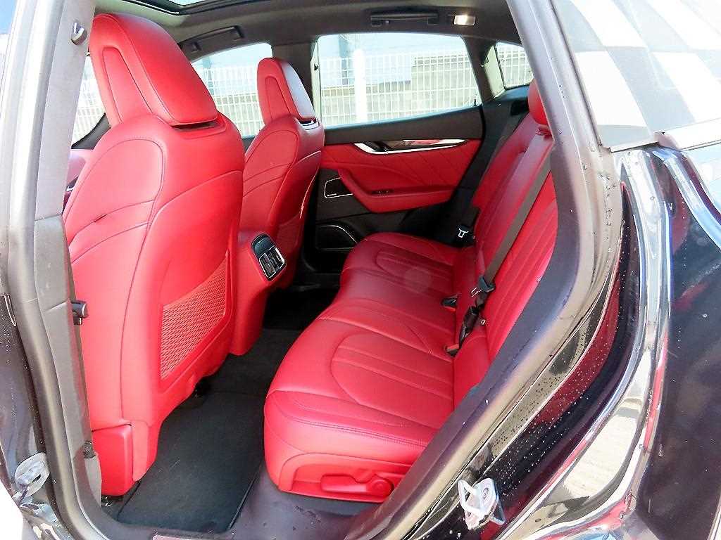 Maserati Levante - Vista 6