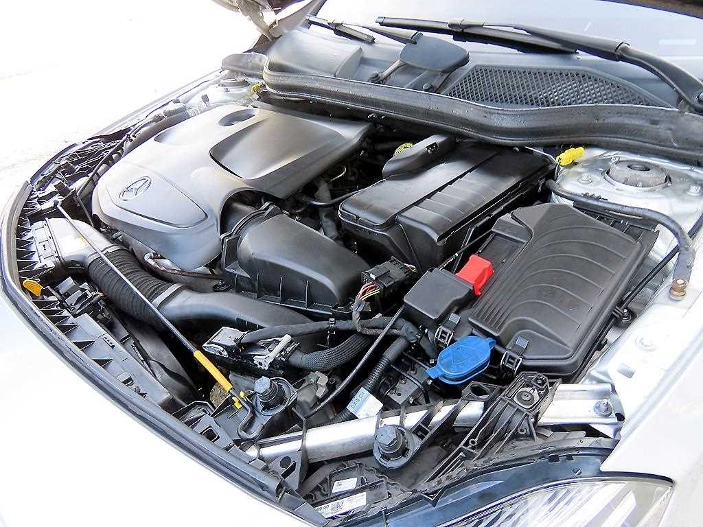 Mercedes Benz A Class 2018 Gris - Importación desde Corea - HF Imports Iquique - Foto 19